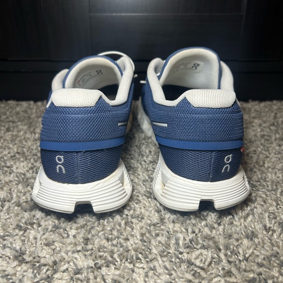 On Cloud 5 Women’s Denim and White Shoes Size 10 - Picture 5 of 10